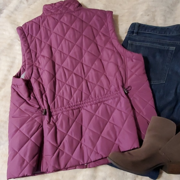 Croft & Barrow Puffer Vest - Picture 2 of 7